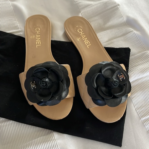CHANEL SANDALS - Picture 5 of 5